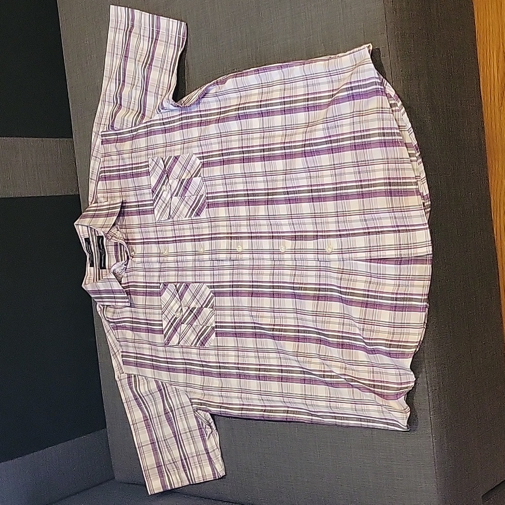 Black Friday Sale: Beverly Hills Polo Club Short Sleeve Shirt, XL, EUC